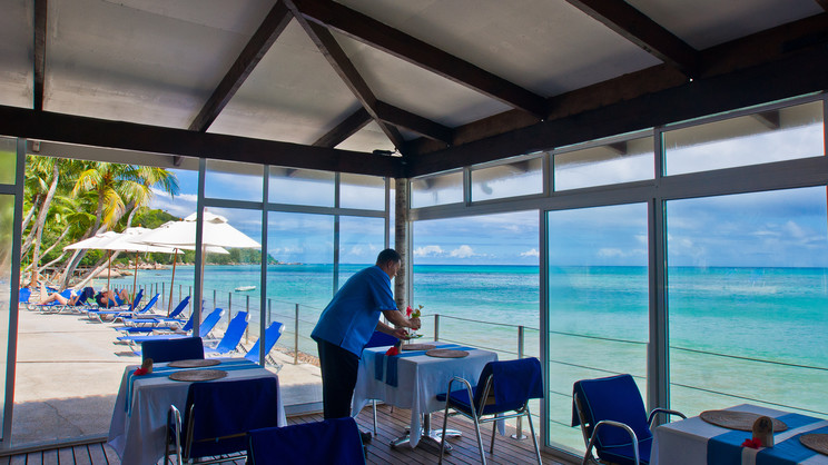 Coco de Mer Hotel and Black Parrot Suites